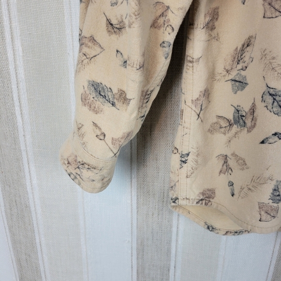 Vintage Woolrich 100% Cotton Button Down Shirt Flannel Size Large Leaves Neutral - Picture 2 of 8